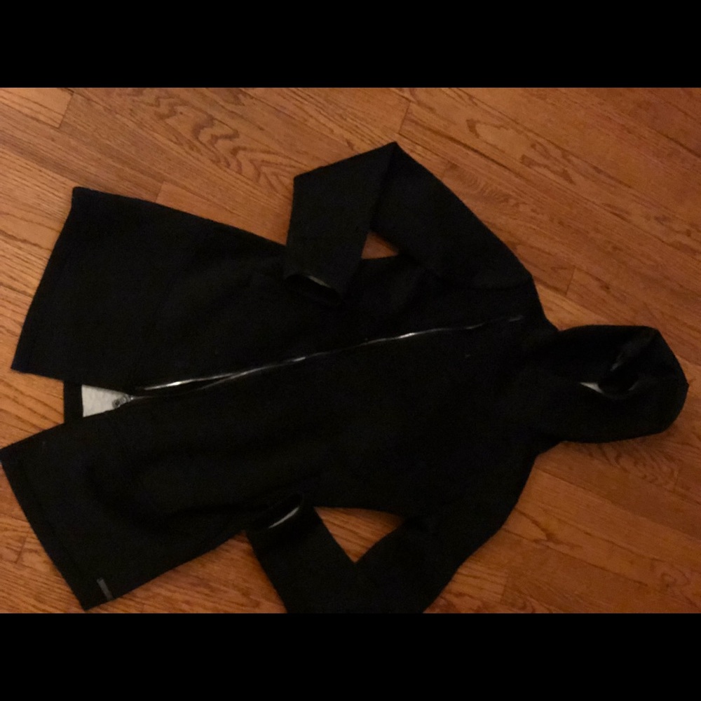 Ladies pea coat